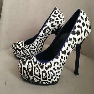 YVES SAINT LAURENT Ponyhair Animal Print Pumps Size: 7 /IT 37